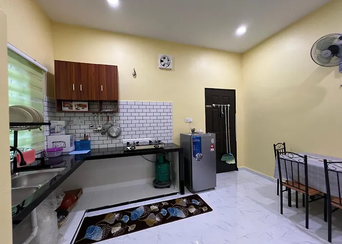 Homestay Desa D Junjung Islam Guest Only