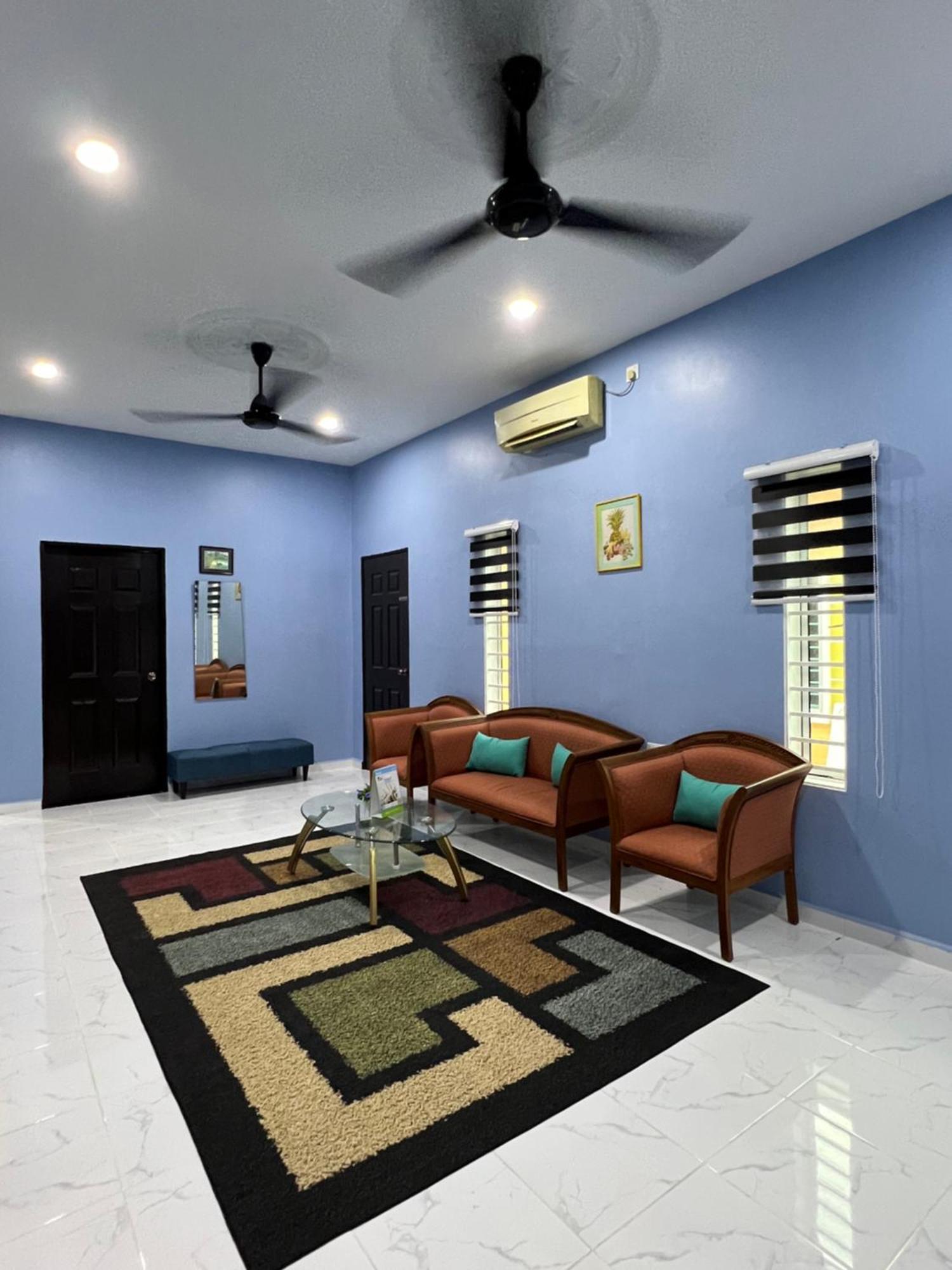 Desa D Junjung Islam Guest Only Apartment